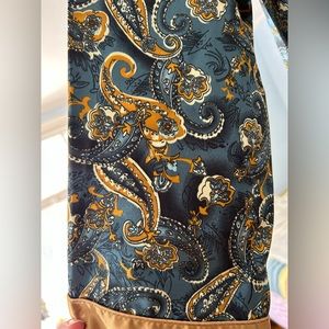Large unisex satin Blue/gold kimono